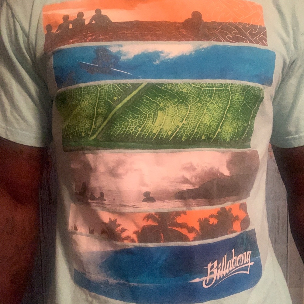 Billabong Graphic T shirt M